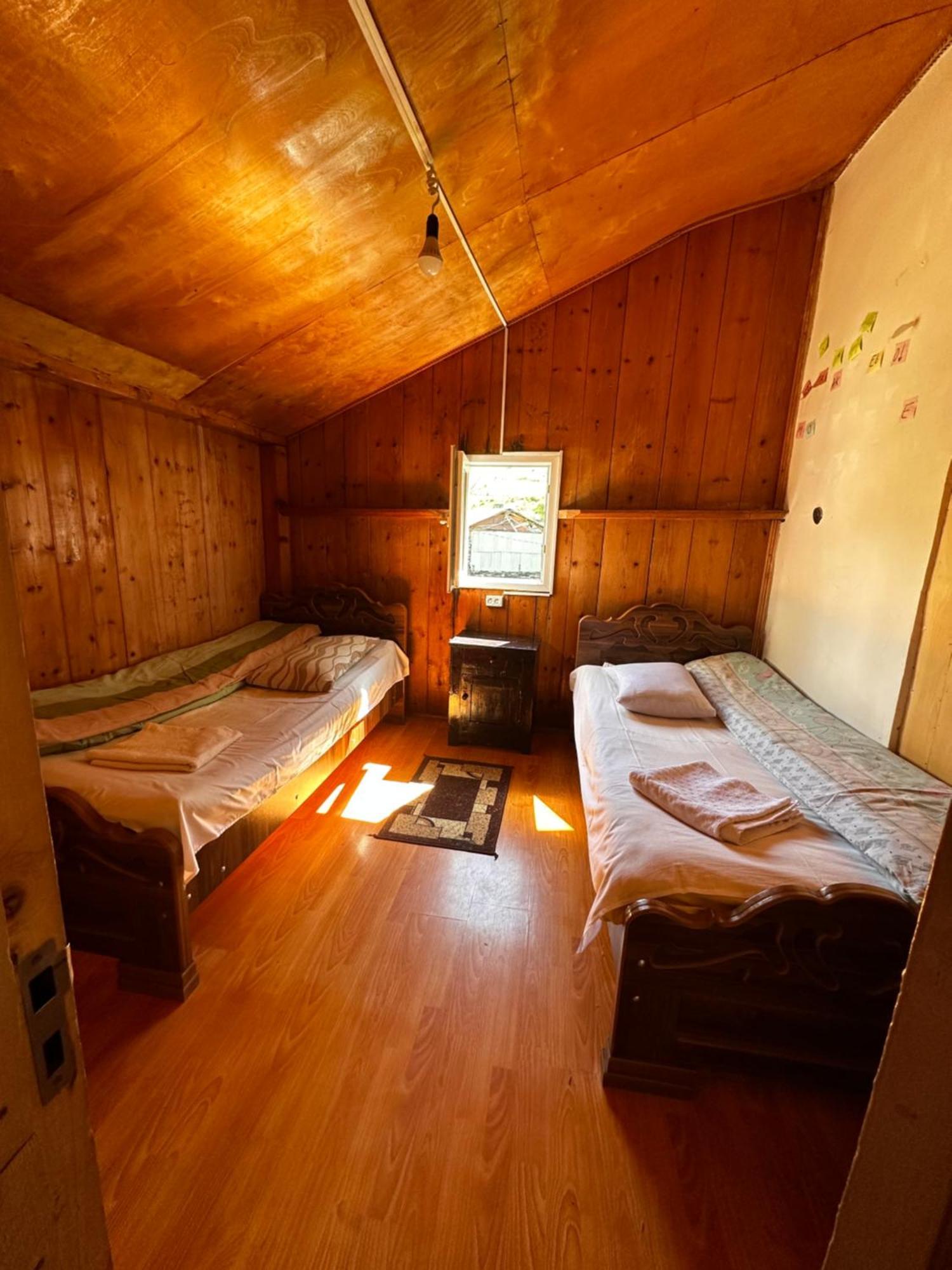 Guesthouse Angelina Ushguli Exterior photo