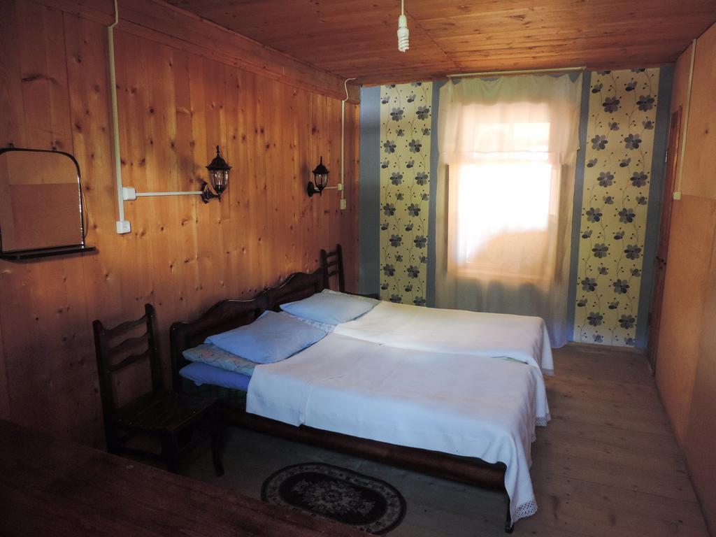 Guesthouse Angelina Ushguli Exterior photo