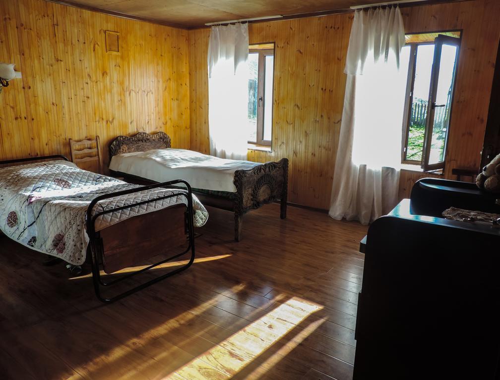 Guesthouse Angelina Ushguli Exterior photo
